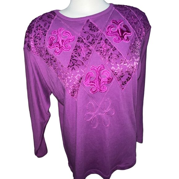 Vintage Cervelle Embroidered Patch Front Crew Neck Blouse Sz Small Womens Purple - Picture 10 of 10